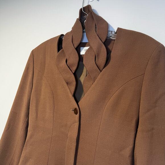 Gay Giano Wool Blazer Fun Twist Neckline Size 42 US Small - Picture 2 of 8